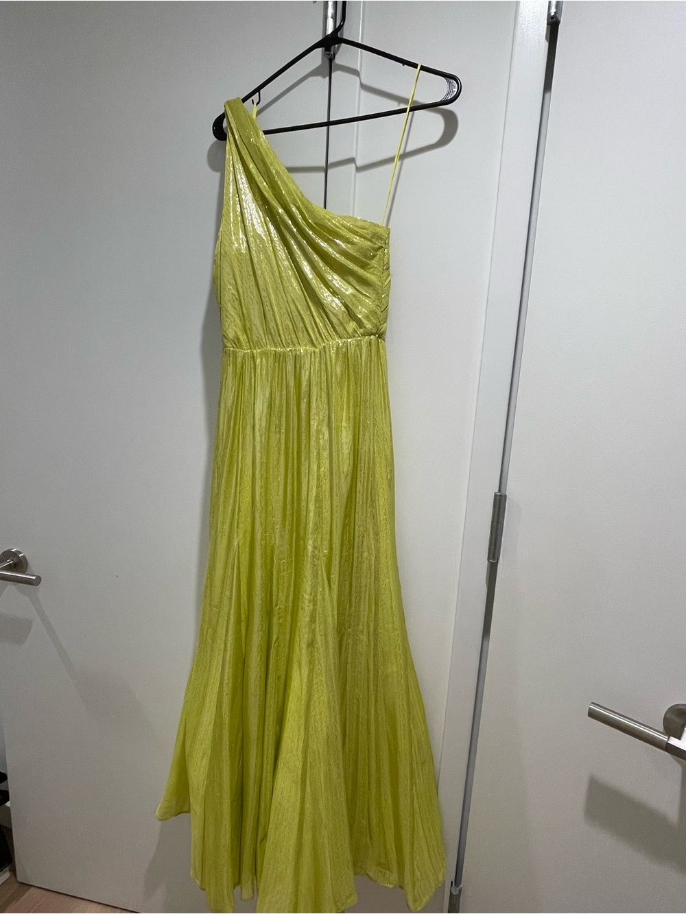 Alice + Olivia One-Shoulder Green black tie Gown